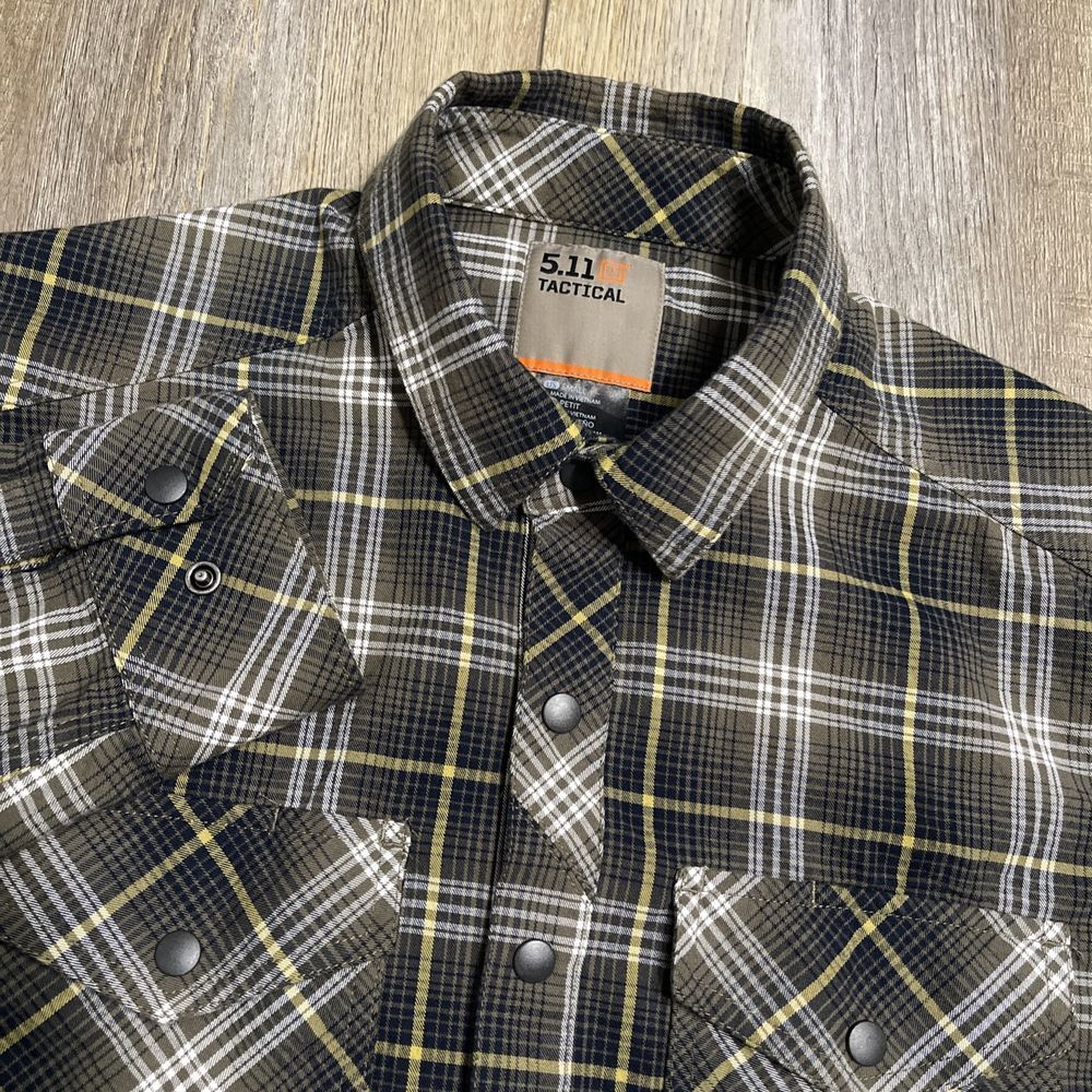 5.11 Tactical Gunner Long Sleeve Shirt Snap Buttons Black Brown Plaid Work Small